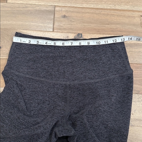 Beyond Yoga Charcoal Leggings - Picture 7 of 7